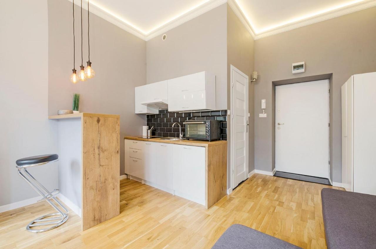 Apartstate on 6 Sierpnia, 37 Apartment Łódź Exterior foto