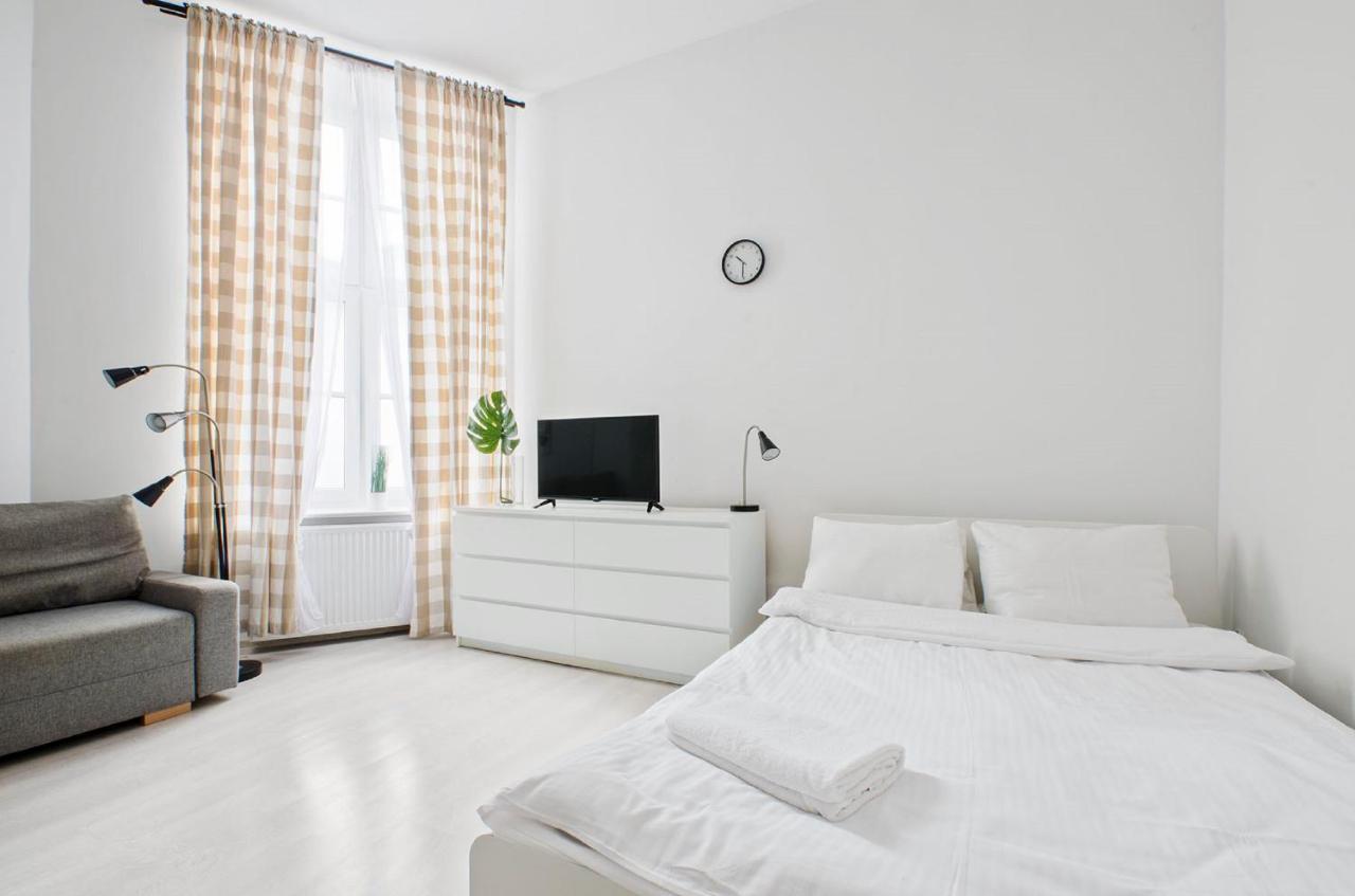 Apartstate on 6 Sierpnia, 37 Apartment Łódź Exterior foto