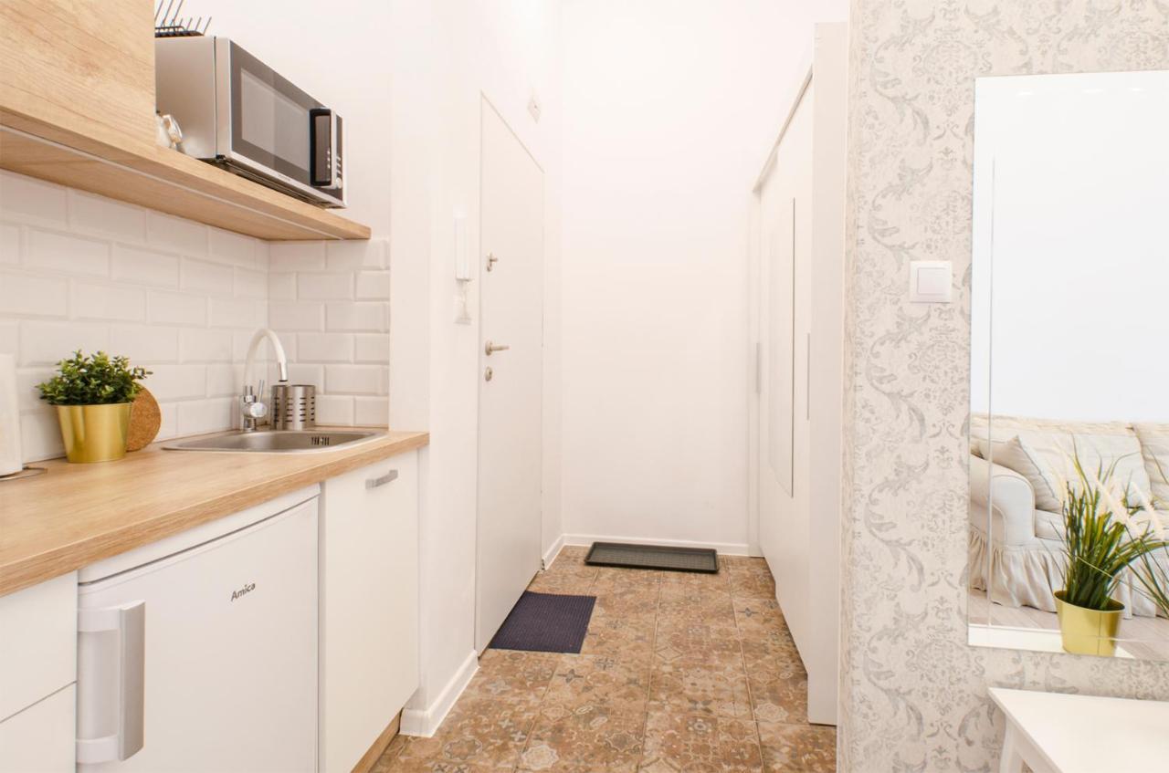 Apartstate on 6 Sierpnia, 37 Apartment Łódź Exterior foto