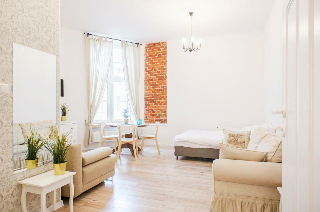 Apartstate on 6 Sierpnia, 37 Apartment Łódź Exterior foto